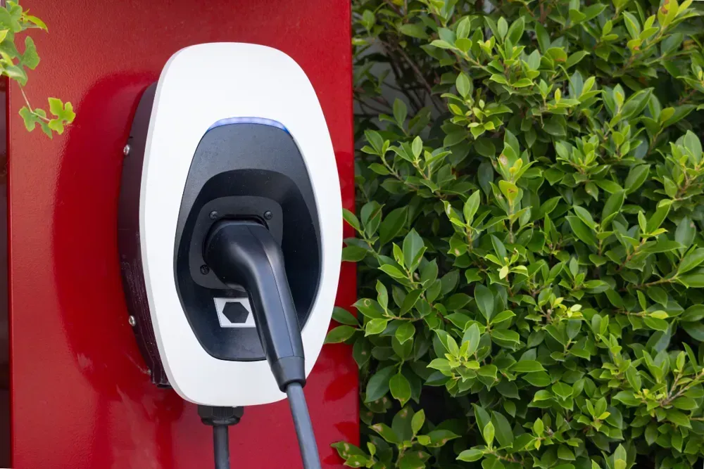 Tout savoir sur l’installation d’une borne de recharge en entreprise