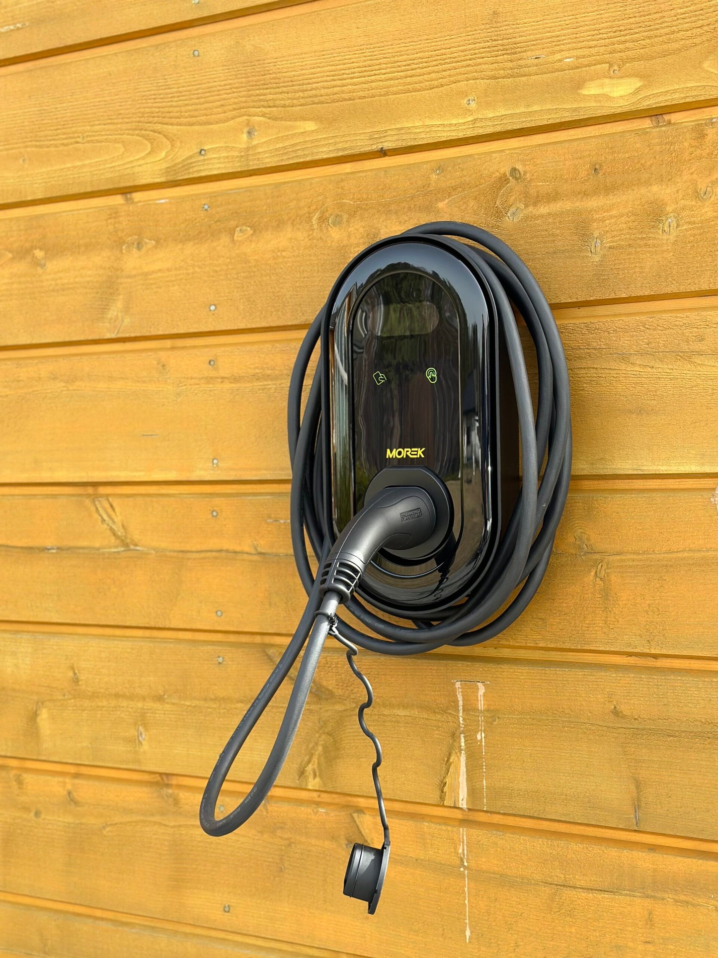 Borne de recharge universelle Morek